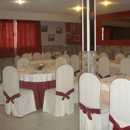 Hostal Mays Numancia de la Sagra Extérieur photo